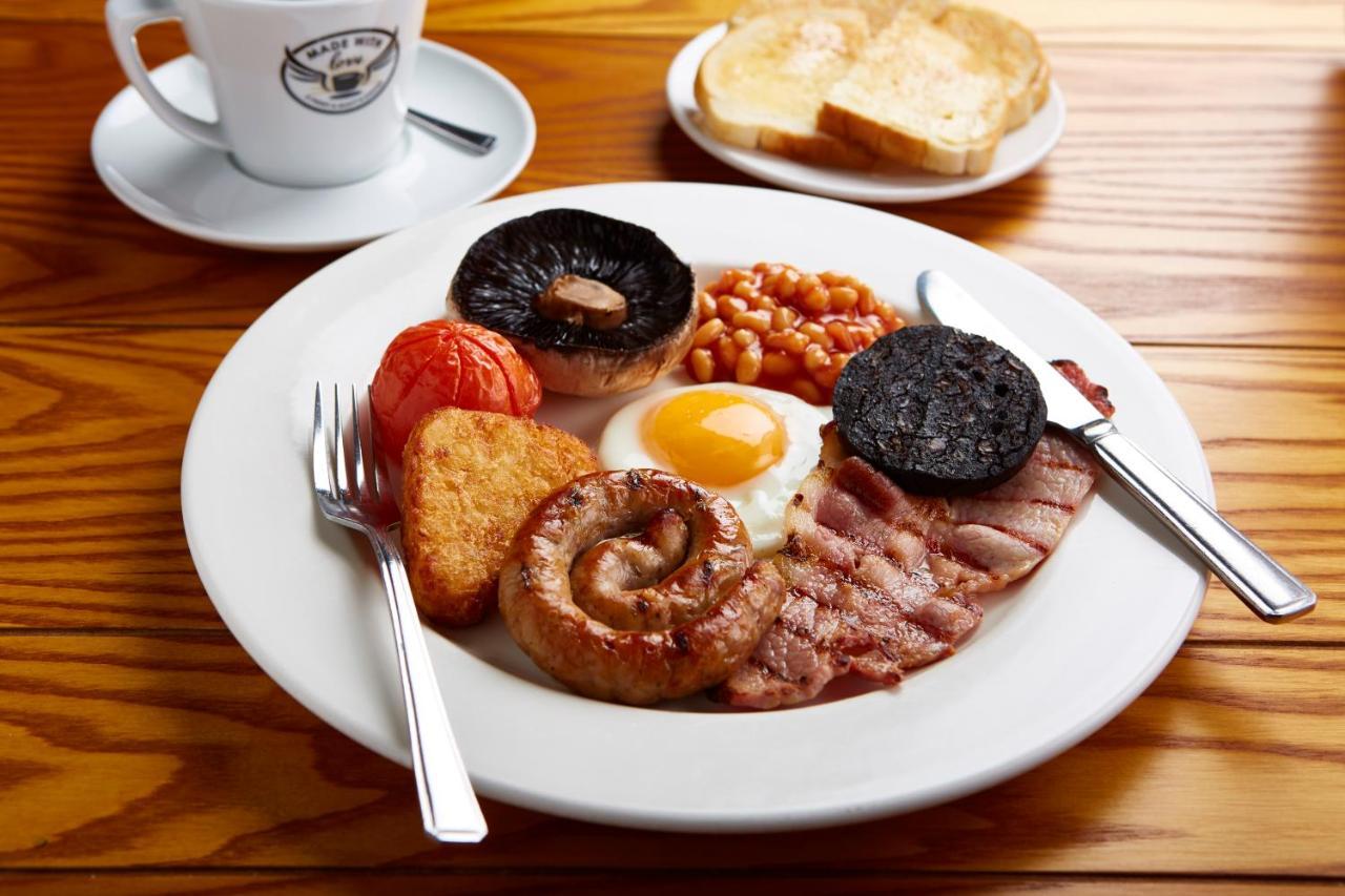 Boat & Horses Inn Oldham Kültér fotó